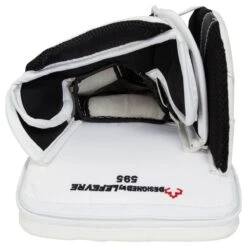 True L12.2 Pro Senior Goalie Blocker -Bauer Sales Store true goalie blocker l122 pro sr inset4